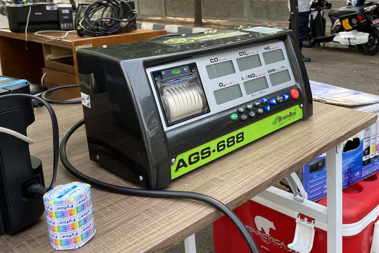 uji emisi, mesin, efisiensi, bahan bakar, Korelasi Uji Emisi dengan Efisiensi BBM Mobil
