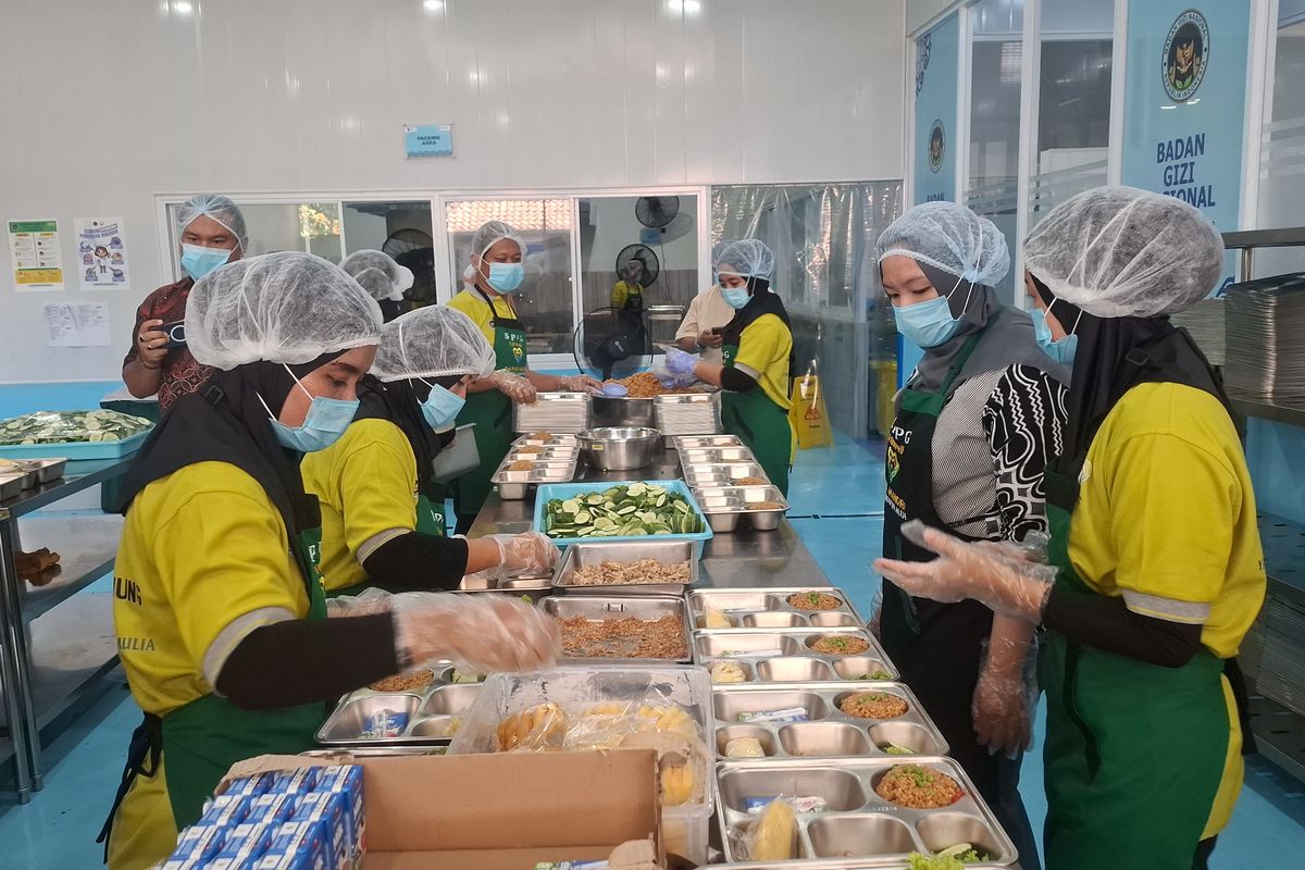 keracunan makanan, keamanan pangan, makan bergizi gratis, dapur MBG, keracunan makanan mbg, dapur mbg ditutup, Satuan Pelayanan Pemenuhan Gizi SPPG, sertifikasi dapur MBG, BGN tutup dapur MBG, makanan bergizi gratis anak sekolah, 112 Dapur Program MBG Ditutup, BGN Temukan Pelanggaran SOP dan Risiko Keamanan Pangan