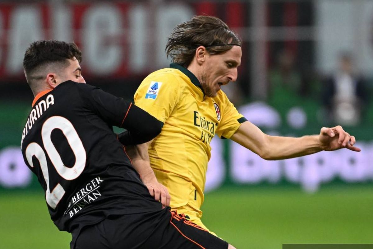 Martin Baturina, Como 1907, Liga Italia, Bayern Muenchen, bursa transfer, Pasang Banderol Tinggi, Como Tak Mau Baturina Diambil Bayern Muenchen