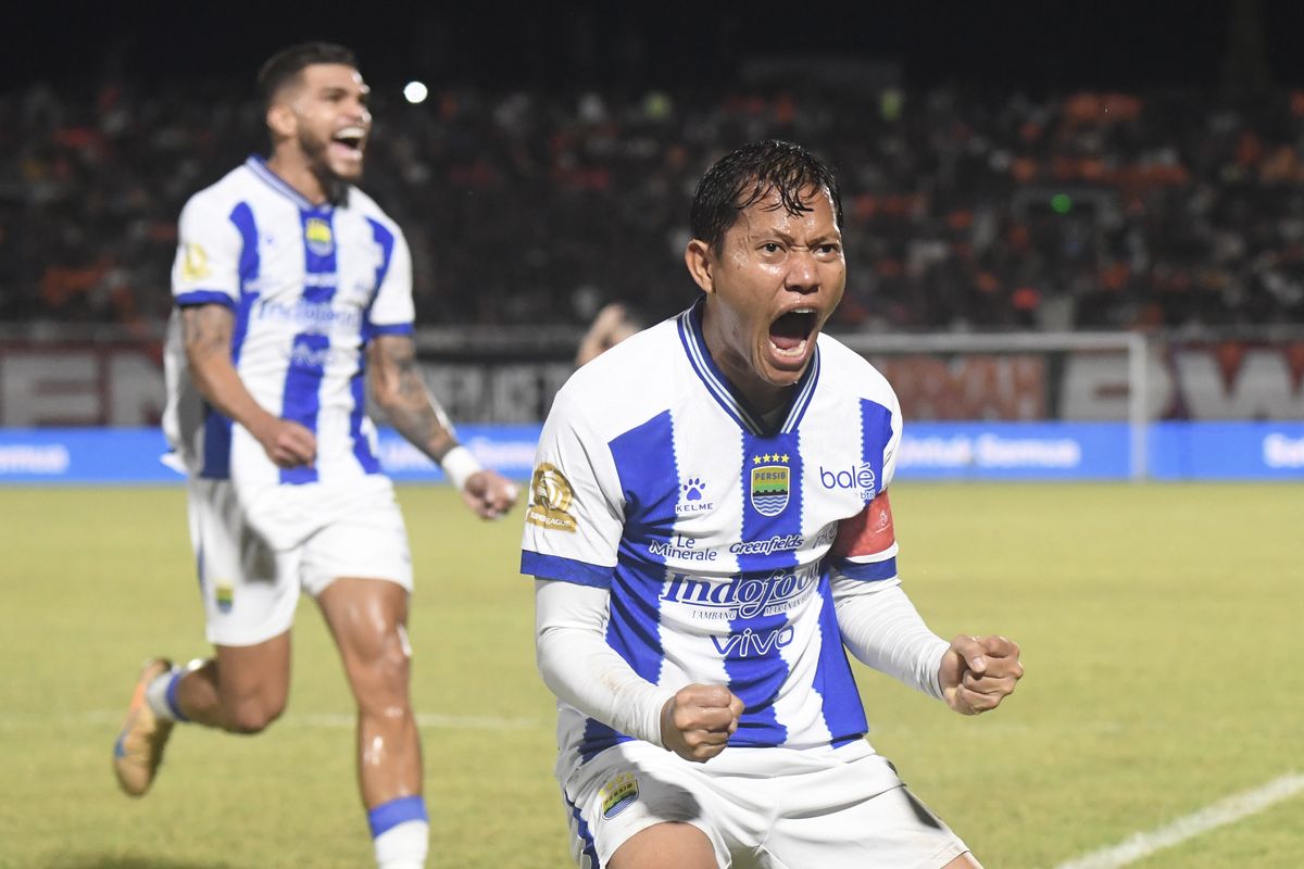 Persib, Borneo FC, Saat Adam Alis Keceplosan Selebrasi Gol Persib ke Gawang Mantan