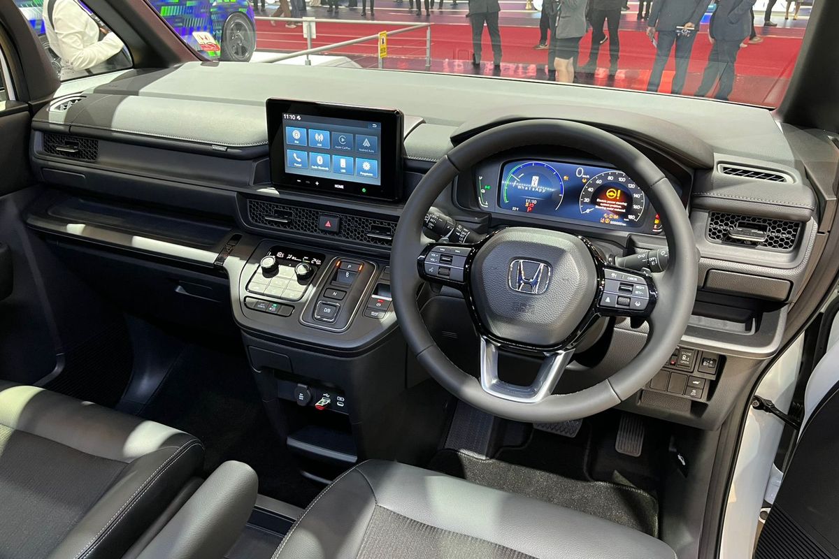 Head Unit, Mobil honda, mobil, tombol head unit, head unit touchscreen, Beda dengan Mobil China, Honda Tetap Pertahankan Tombol Fisik di Kabin