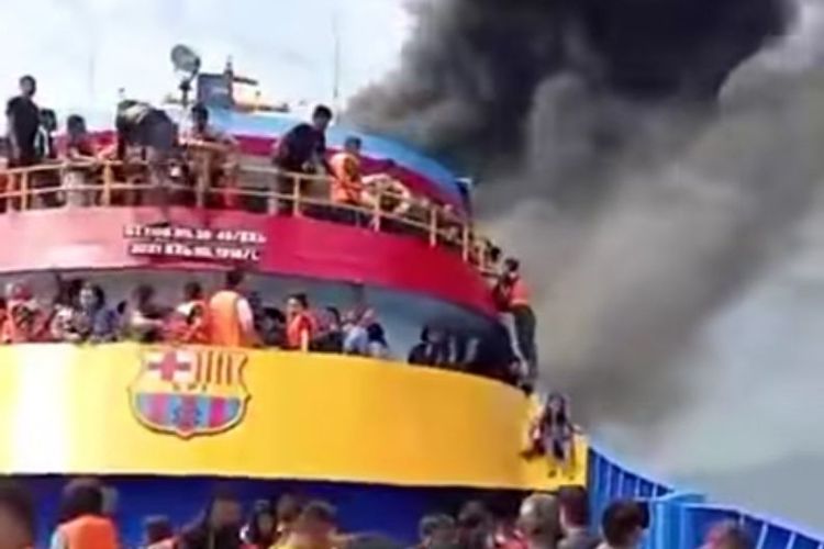 kebakaran kapal, kapal terbakar, KM Barcelona 5, korban kebekaran kapal, Aksi Heroik Ayah Selamatkan Bayi Leonardo dari Kebakaran KM Barcelona 5: Saya Angkat Tangan Saya Tinggi