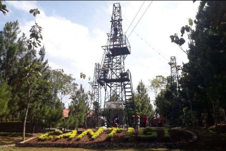 5 Rekomendasi Outbound di Bandung untuk Liburan Akhir Pekan, 1. Orchid Forest Cikole, 2. Zone 235, 3. Cantigi Camp, 4. We Playground Dusun Bambu, 5. Grafika Cikole