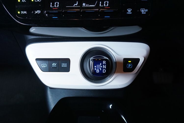 mobil matik, jalur ekstrem, engine brake, Rem Blong Mobil Matik: Teknik Engine Brake di Tanjakan Ekstrem