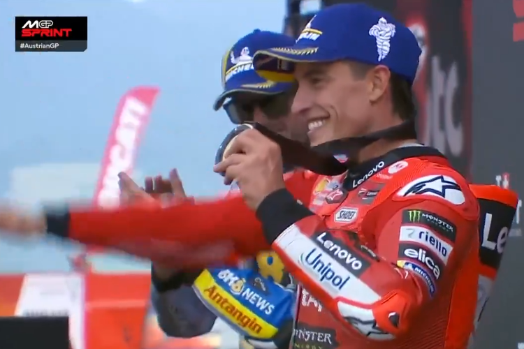 Carmelo Ezpeleta, MotoGP, dorna sports, Marc Marquez, Analisis: Mengapa MotoGP Musim Ini Dikatakan Membosankan?