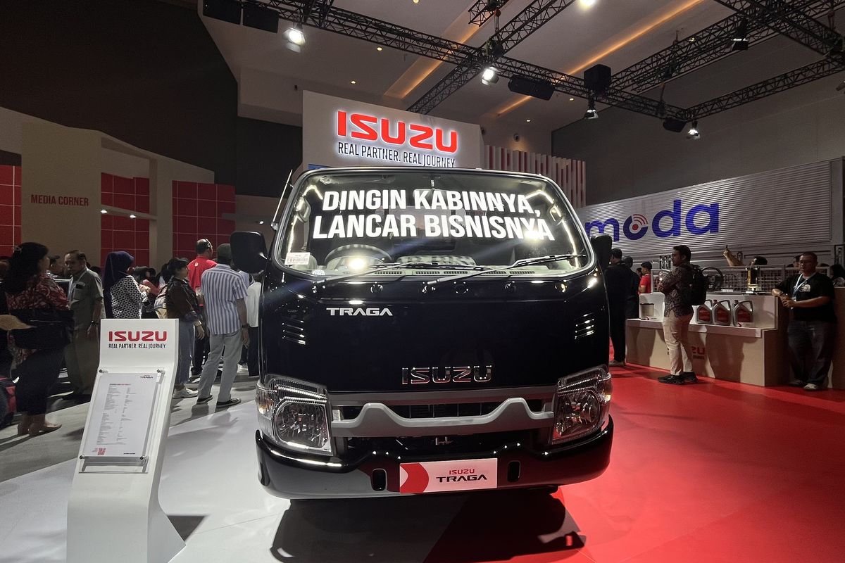 Isuzu, pikap, Traga, Isuzu Traga AC Bisa Ubah Kebiasaan Sopir Merokok di Kabin