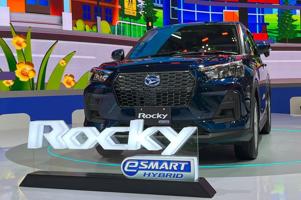 mobil ramah lingkungan, Daihatsu Rocky, kendaraan elektrifikasi, Rocky Hybrid, Mobil ramah lingkungan, Daihatsu Rocky Hybrid Jadi Pilihan Ideal untuk Pengguna Hybrid Pemula
