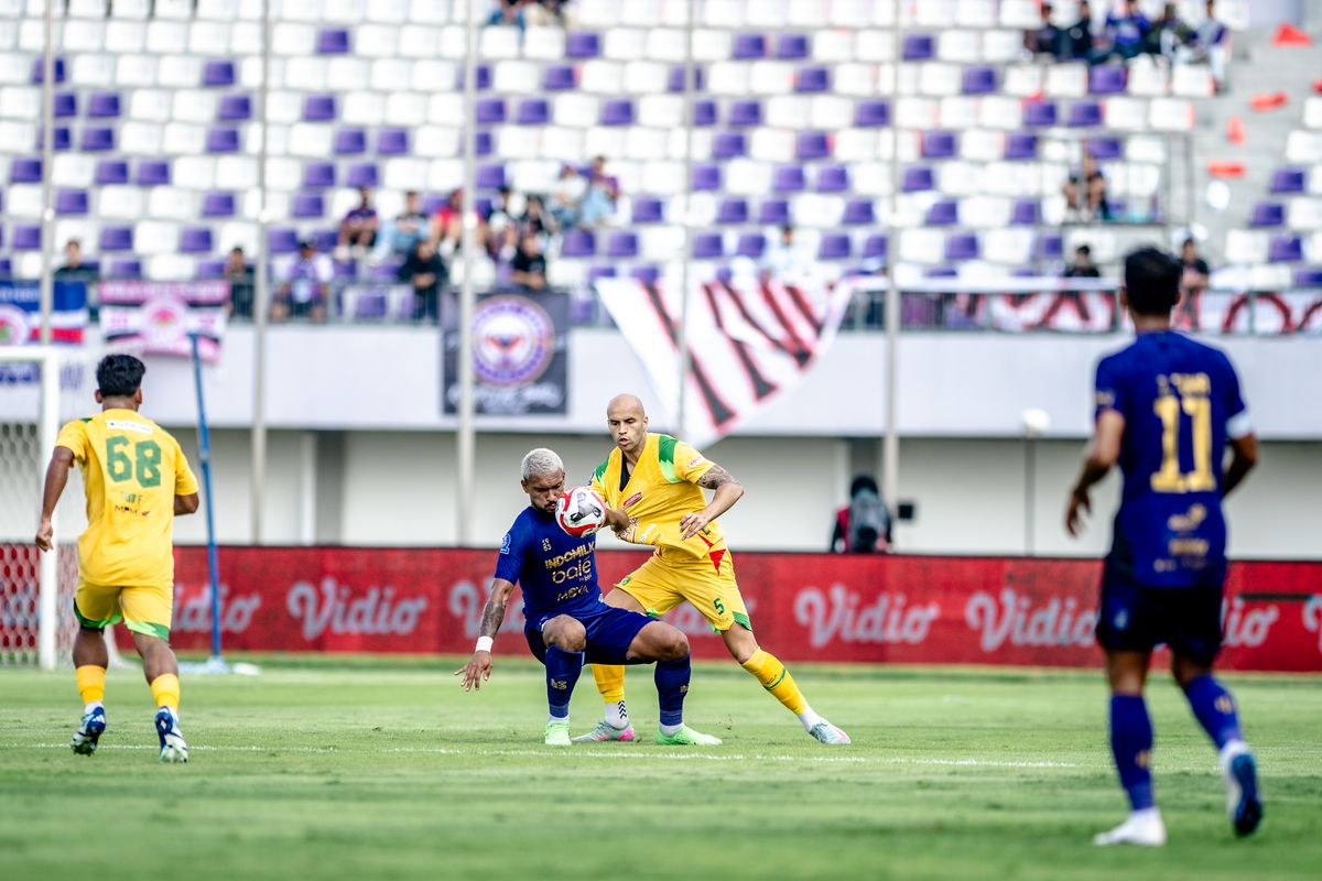 PSM Makassar, Persita, Persita Tangerang, Link Live Streaming, Super League, link live streaming, Bernardo Tavares, Persita vs PSM Makassar, Carlos Pena, Super League 2025-2026, link live streaming Persita vs PSM Makassar, Link Live Streaming Persita Vs PSM Makassar, Kick Off Pukul 19.00 WIB