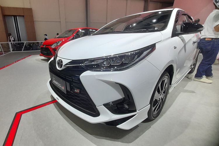 Toyota Yaris, Honda, Hatchback, revisi, Update Harga Hatchback Juni 2026, Toyota Yaris Masih Bertahan