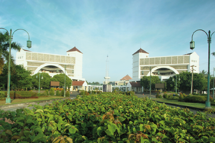 kampus, fakultas, 10 PTN terbaik di Indonesia 2025, Kampus, kampus terbaik di indonesia, QS Asia University Rangkings, pts terbaik 2025, 10 ptn terbaik di indonesia 2025, 10 kampus swasta terbaik di indonesia, 10 PTN dan PTS Terbaik di Indonesia Versi QS AUR 2025 dan Profilnya, 1. Universitas Indonesia, 2. Universitas Airlangga, 3. Universitas Gadjah Mada, 4. Institut Teknologi Bandung, 5. Institut Pertanian Bogor, 6. Institut Teknologi Sepuluh Nopember, 7. Universitas Diponegoro, 8. Universitas Padjajaran, 9. Universitas Brawijaya, 10. Universitas Negeri Sebelas Maret, 1. Universitas Bina Nusantara, 2. Universitas Telkom, 3. Unika Atma Jaya Jakarta, 4. Universitas Multimedia Nusantara, 5. Universitas Islam Indonesia, 6. Universitas Muhammadiyah Yogyakarta, 7. Institut Teknologi Nasional Bandung, 8. Universitas Kristen Petra, 9. Universitas Pelita Harapan, 10. Universitas Tarumanegara