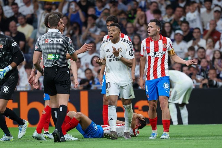 Real Madrid, LaLiga, Alvaro Arbeloa, Real Madrid Vs Alaves: Arbeloa Bicara Masa Depannya di Bernabeu