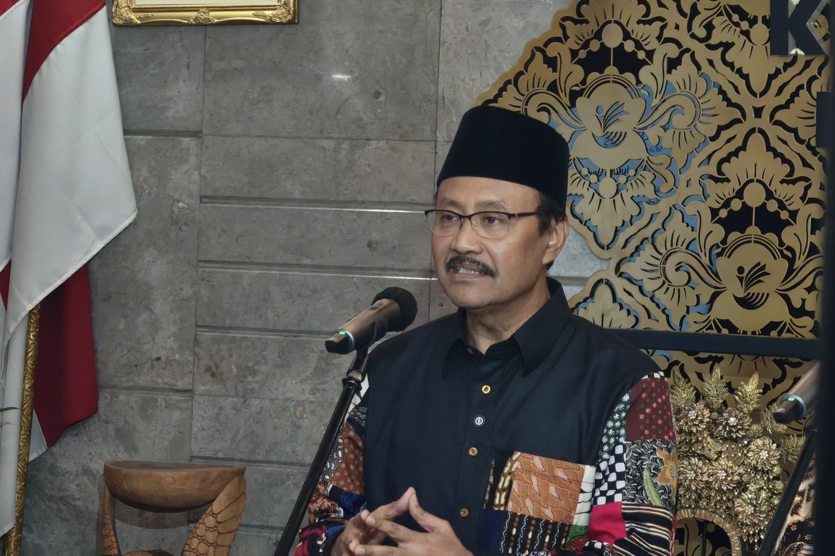 pahlawan nasional, Gus Dur, saifullah yusuf, Soeharto, Marsinah, Mensos, calon pahlawan nasional, 40 Tokoh yang Diusulkan Mensos Jadi Pahlawan Nasional: Gus Dur, Soeharto, hingga Marsinah