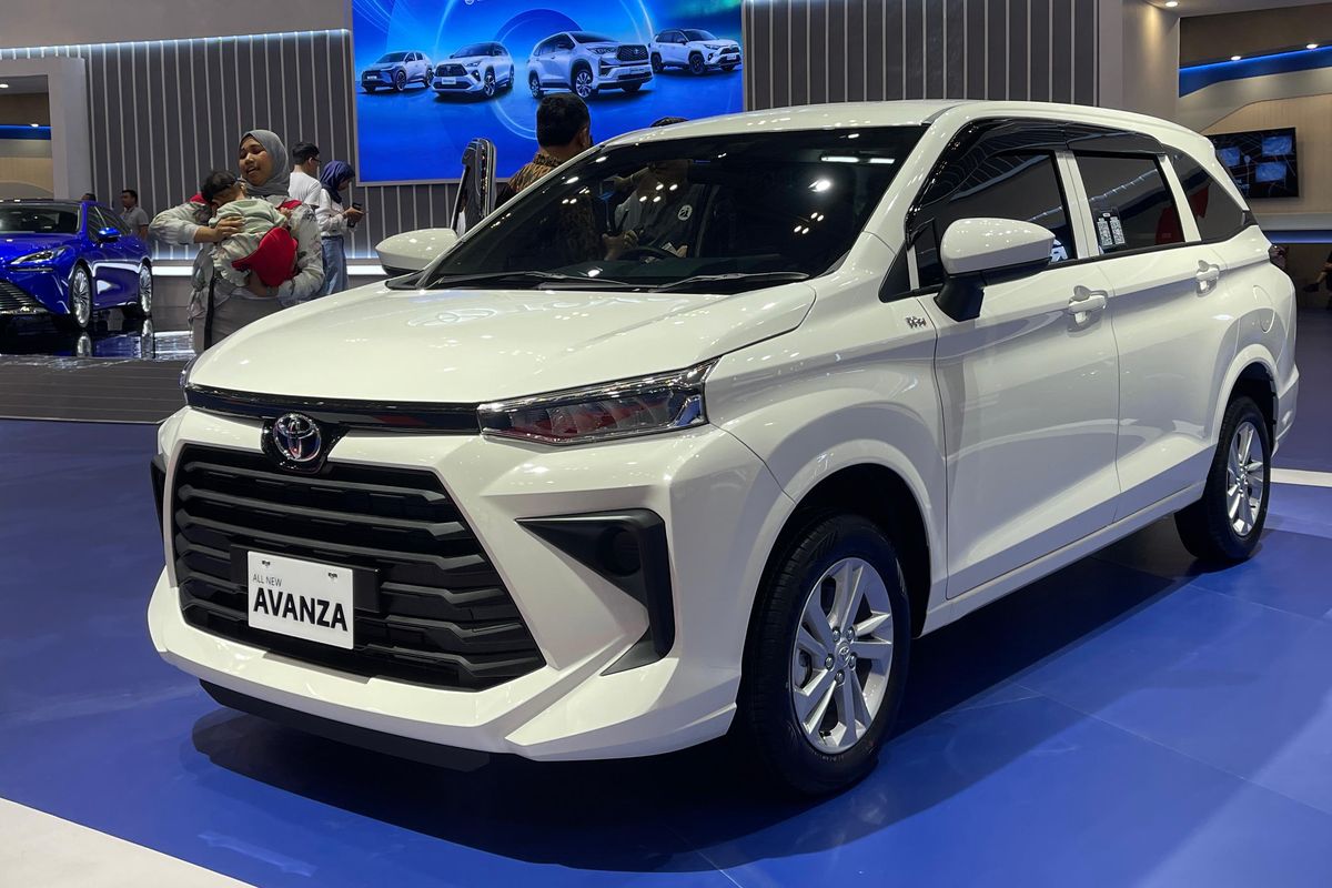 Toyota Avanza, penurunan penjualan, LMPV Indonesia, penjualan mobil keluarga, Penjualan LMPV Turun di Agustus 2025, Avanza Tetap Terlaris