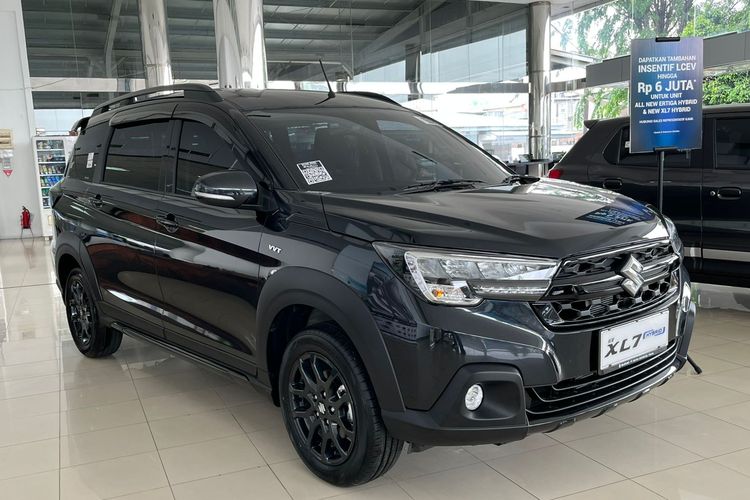 facelift, mobil baru, Suzuki XL7, Suzuki XL7 Hybrid Alpha Kuro, Begini Wujud Suzuki XL7 Hybrid Alpha Kuro