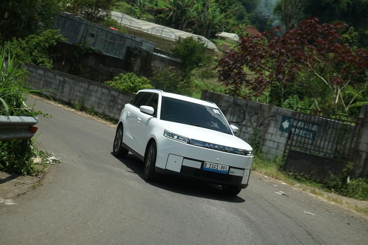 otomotif, mobil listrik, Jaecoo, Jaecoo J5, JAECOO J5 EV, J5 EV, Jaecoo J5 EV Meluncur Pekan Depan, Ini Bocorannya