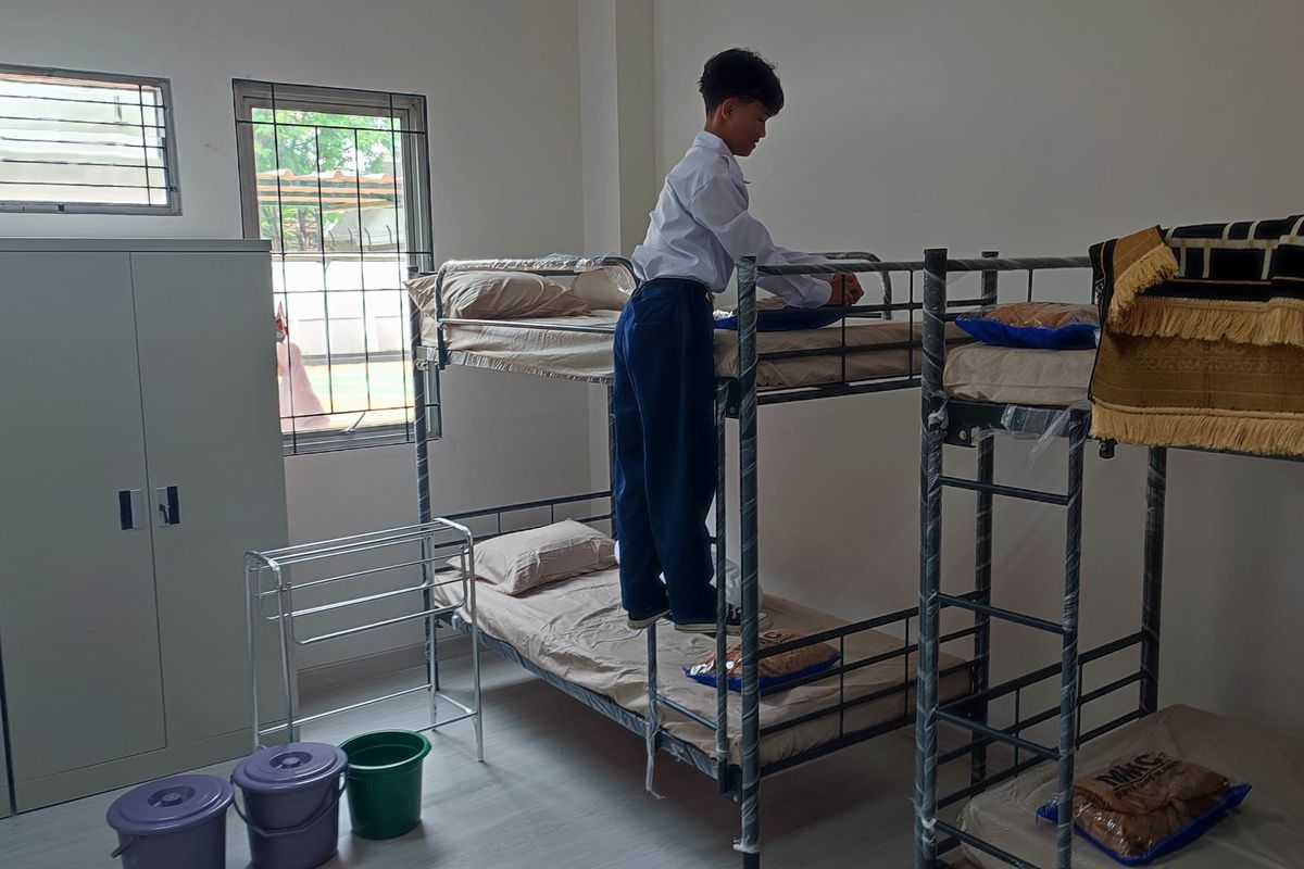 Pemeriksaan kesehatan, masalah gigi, deteksi dini, pemeriksaan kesehatan, hipertensi pada anak, masalah mata, masalah kesehatan anak sekolah rakyat, Menkes Ungkap Masalah Gigi dan Mata Jadi Keluhan Terbanyak Siswa Sekolah Rakyat