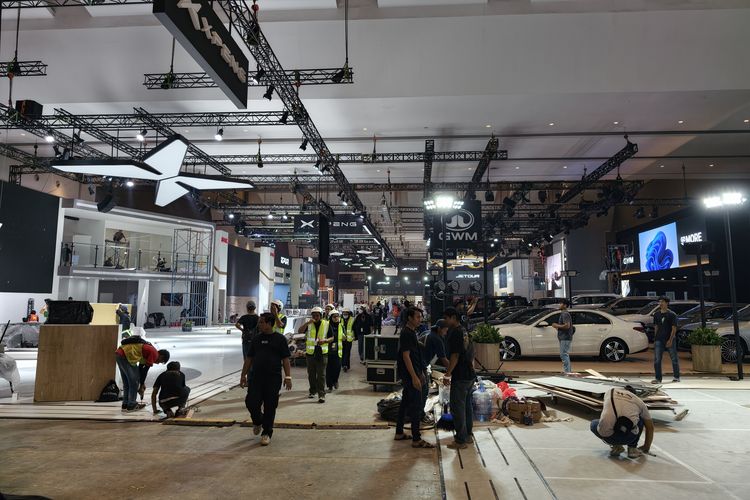Mitsubishi, IIMS, IIMS 2026, Mitsubishi di IIMS 2026, Ada Xforce dan Destinator Tipe Baru?