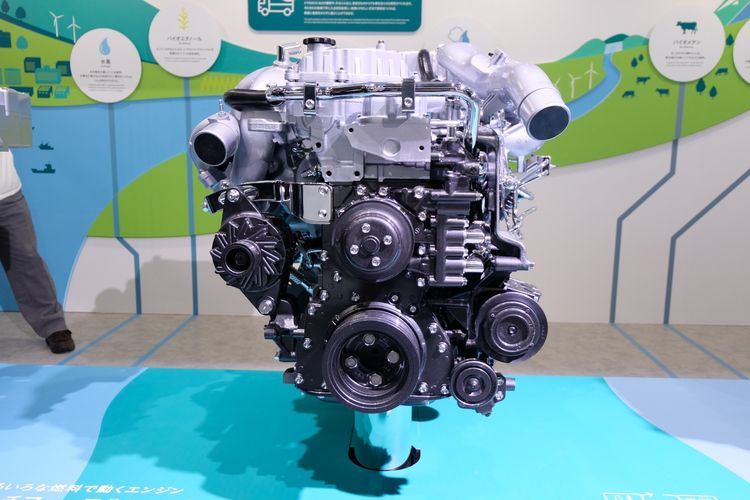 Isuzu Motors, Truk listrik, bus otonomos, world premiere, D-Max, Elf EV, kendaraan otonom, Isuzu, Japan Mobility Show 2025, Isuzu Pamerkan Teknologi Masa Depan di Japan Mobility Show 2025