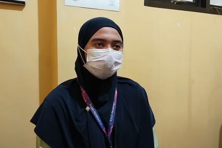 sound horeg, Lumajang, Jawa Timur, sound horeg haram, festival sound horeg, Ibu Muda Meninggal Saat Nonton Sound Horeg, Suami: Gak Masuk Akal Kalau Dibilang Gak Bahaya, Korban Sempat Rekam Momen di Facebook, Lalu Pingsan dan Tak Sadar, Dokter RSUD Pasirian Sebut Alami Henti Jantung dan Napas, Suami Korban Sudah Ikhlas,  Ia mengisahkan bahwa saat dentuman bass menggema, banyak penonton justru berhamburan., Bupati Lumajang: Acara Berizin, tapi Evaluasi Segera Dilakukan, MUI: Meski Ganti Nama, Sound Horeg Tetap Haram Jika Berisik