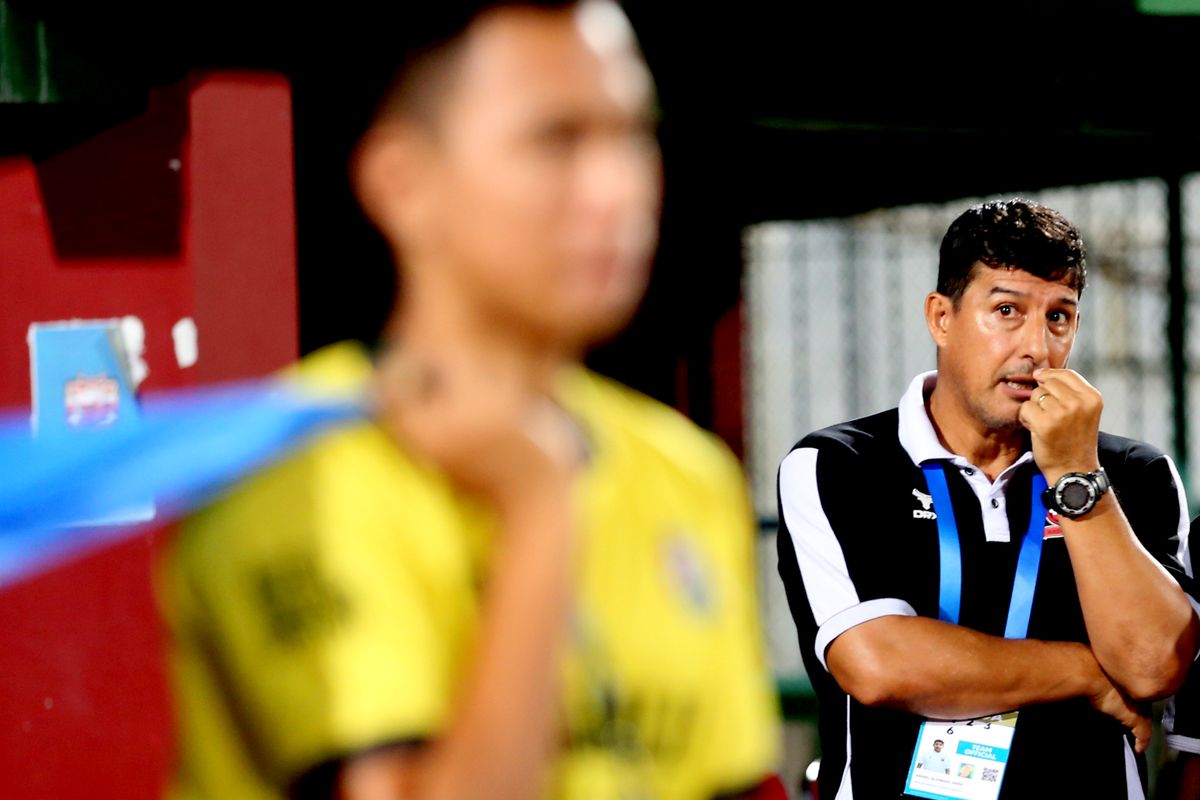 Madura United, AFC Challenge League, Svay Rieng vs Madura United, Indonesia, Liga 1 2024-2025, Alfredo Vera, Svay Rieng Vs Madura United: Sape Kerrab Optimistis Curi Poin di Kamboja