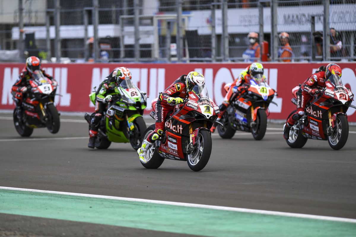 pebalap, MotoGP, WorldSBK, Alvaro Bautista, Daya Tarik WorldSBK Meningkat, Pebalap MotoGP Mulai Melirik