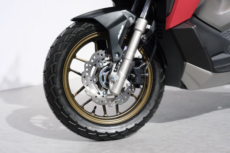 Combi Brake System, Rem CBS kurang pakem, Rem motor Honda, Combi Brake: Bukan Tak Pakem, Pengendara Hanya Butuh Penyesuaian