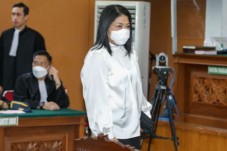 Putri Candrawathi, hut ri 2025, Putri Candrawathi Terima Remisi, Istri Freddy Sambo, Mengapa Putri Candrawathi Terima Remisi 9 Bulan pada HUT RI 2025? Ini Penjelasannya