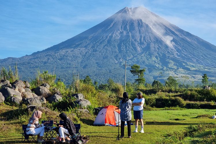 Lumajang, wisata Lumajang, Lumajang ramai turis asing, Banyak Wisman ke Lumajang, Guide Didorong Kuasai bahasa Asing
