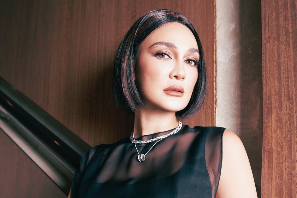Luna Maya, basic skincare, basic skincare adalah, luna maya maxime bouttier, rahasia kulit sehat luna maya, kebutuhan kulit luna maya, Rahasia Kulit Sehat Luna Maya, Fokus pada Basic Skincare dan Kenali Kebutuhan Kulit