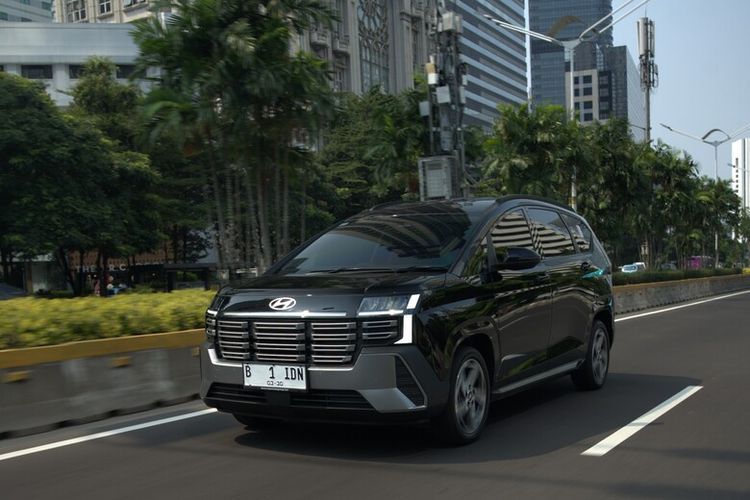 LMPV, mobil keluarga, Diskon LMPV Mei 2026, Tembus Rp 28 Juta