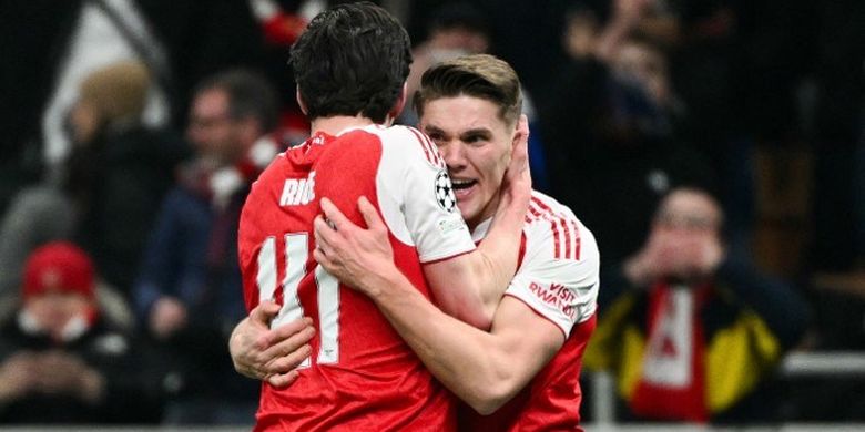 Liga Inggris, Arsenal, Man United, Lisandro Martinez, Arsenal vs Man United, Manchester United, Martin Odegaard, Bukayo Saka, HT Skor Arsenal Vs Man United 1-1, Lisandro Martinez Cetak Gol Bunuh Diri