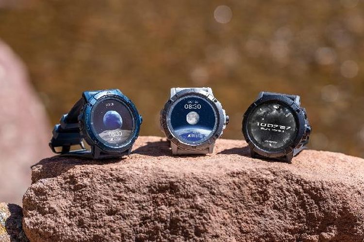 smartwatch, jam tangan pintar, Garmin Fenix 8 Solar, Coros Vertix 2S, 6 Smartwatch Baterai, 1. Garmin Fenix 8 Solar, 2. Cortix Vertix 2S, 3. Amazfit T-Rex Ultra 2, 4. Samsung Galaxy Watch Ultra , 5. Apple Watch Ultra 3, 6. Xiaomi Watch 5