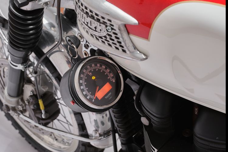 Modifikasi motor, gaya vintage, frontwheel motors, Triumph Scrambler, Triumph Scrambler: Sentuhan Modifikasi Minimalis yang Memikat