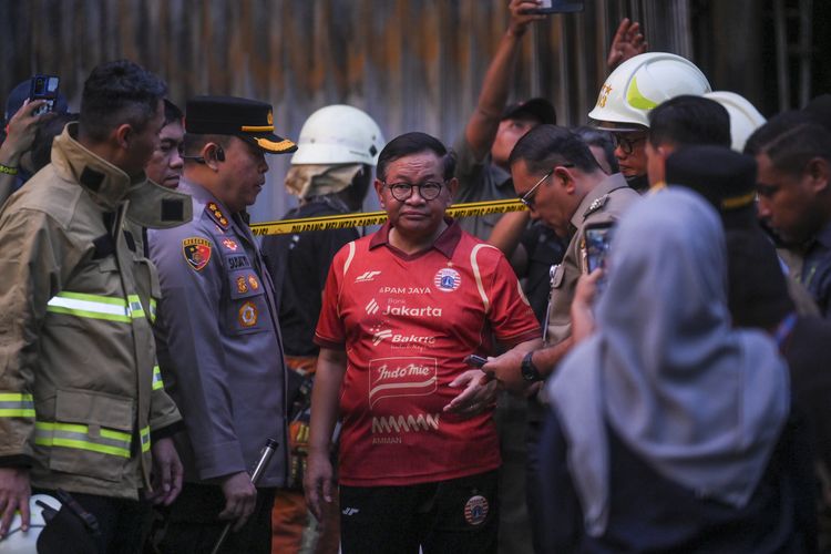 Gedung Terra Drone, Gubernur Jakarta, Pramono Anung, Terra Drone, gubernur jakarta, Gubernur Jakarta 2025, gedung Terra Drone, kebakaran Terra Drone, Terra Drone Indonesia, terra drone perusahaan apa, gubernur jakarta sekarang, Kondisi Gedung Terra Drone Saat Terbakar: Disekat-sekat, Tak Punya Fasilitas Rescue