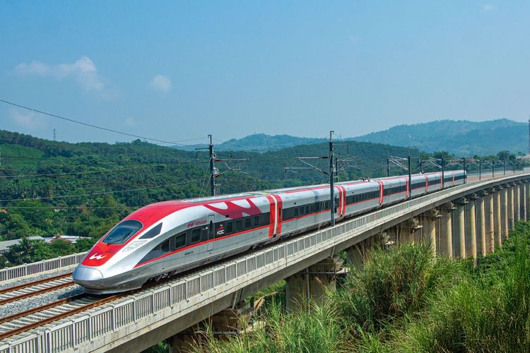 Kereta Cepat Whoosh, Promo Tiket Kereta Cepat Whoosh Cuma Rp 200.000, Catat Syaratnya