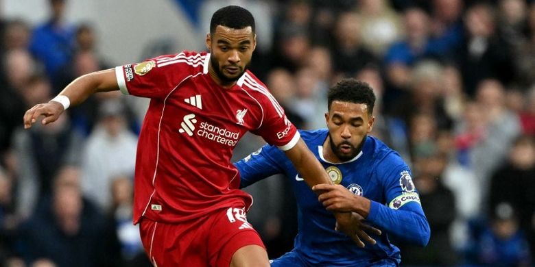 Liga Inggris, Premier League, Liverpool, Chelsea vs Liverpool, Chelsea, moises caicedo, skor chelsea vs liverpool, Cody Gakpo, Arne Slot, Estevao Willian, liga inggris 2025-2026, Kata-kata Arne Slot Usai Skor Chelsea Vs Liverpool 2-1
