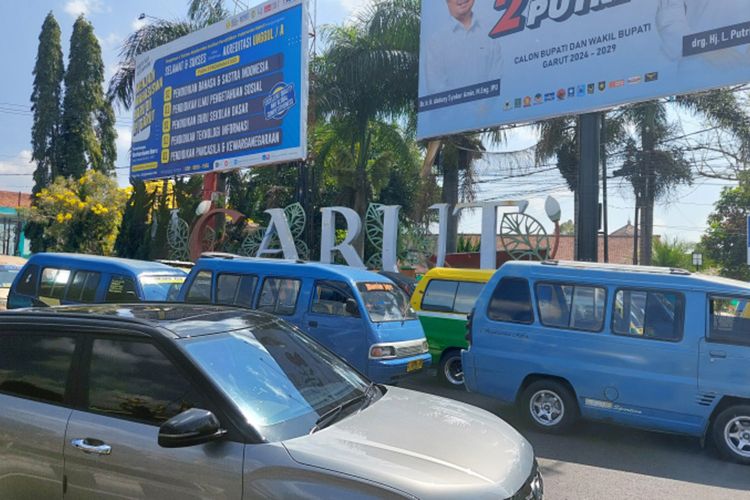 transportasi umum, angkutan umum, Saat BBM Jadi Isu, Angkutan Umum Justru Terabaikan