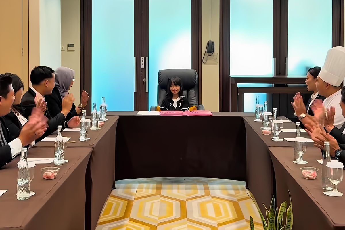 hari anak nasional 2025, hari anak nasional jatuh pada tanggal, program GM for a day hotel santika, pengalaman jadi general manager hotel santika, anak bisa mencoba jadi general manager hotel santika, Anak-anak Bisa Jadi GM Hotel Sehari, Ini Syaratnya