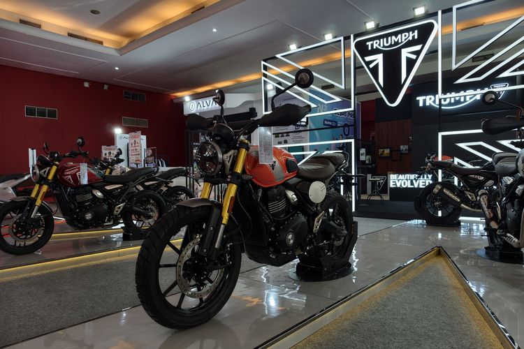 Speed 400, Scrambler 400 X, Triumph Motorcycles, Triumph Speed 400 dan Scrambler 400 X: Moge Entry Level Rp 158 Juta