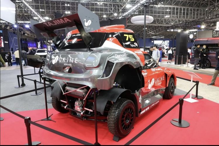 Suzuki Swift, modifikasi, mobil balap, Suzuki, Modifikasi Ekstrem Suzuki Swift Jadi Mobil Balap