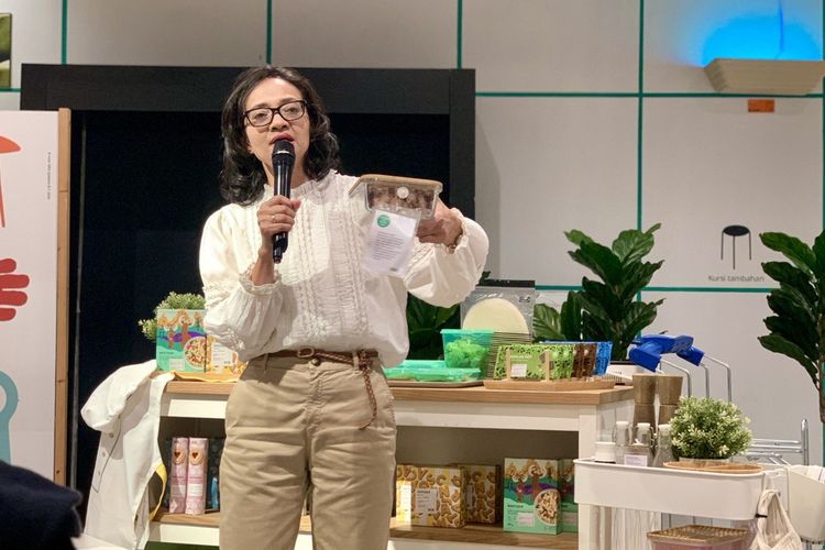 cara membuat makanan sehat untuk anak, wadah penyimpanan makanan ikea, golden age anak, tips membuat bekal sehat untuk anak, cara membuat bekal sehat untuk anak, 7 Cara Kreatif Membuat Makanan Sehat untuk Anak, Tips dari Dokter, 1. Siapkan rencana menu bekal, 2. Ajak anak membuat bekal, 3. Bentuk bahan makanan dengan karakter unik, 5. Perhatikan metode masak, 6. Buat makanan anak dari tekstur berbeda, 7. Pilih wadah makanan yang tepat