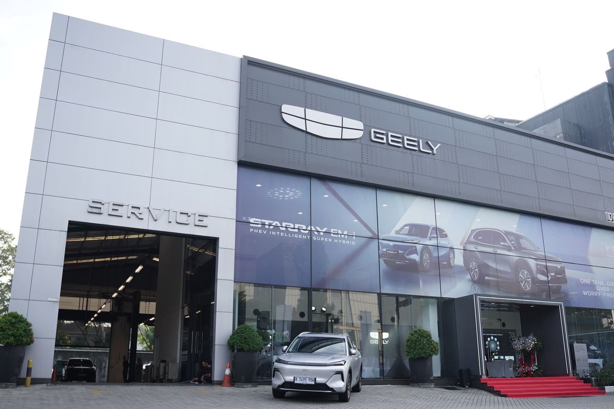 diler, Geely, elektrifikasi, Jabodetabek, Tangerang, Upaya Geely Jangkau Konsumen di Jabodetabek