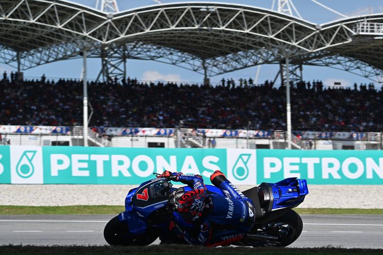 MotoGP, Sirkuit Sepang, yamaha, wildcard, augusto fernandez, inline-4, motogp 2025, MotoGP Malaysia 2025, M1 V4, Catatan Waktu Yamaha M1 V4 Masih Tertinggal Jauh