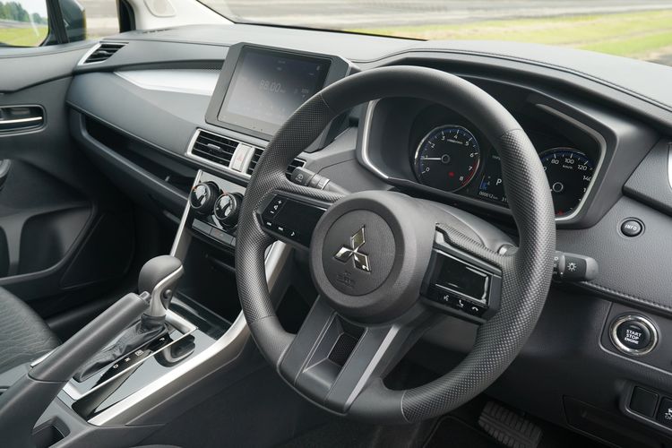 Perjalanan jauh, Mitsubishi Xpander, Interior Xpander, Alasan Interior Mitsubishi Xpander Nyaman Dipakai Perjalanan Jauh