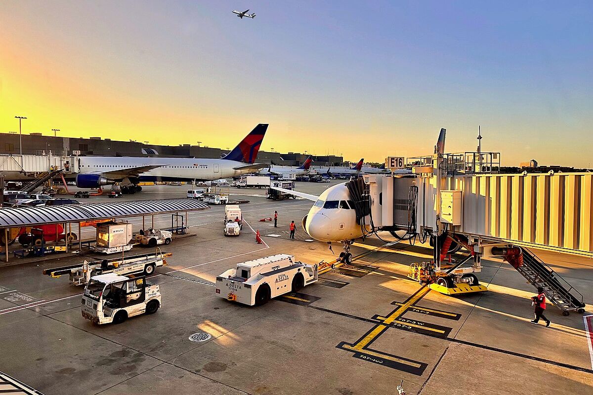 Bandara Atlanta, bandara tersibuk di dunia, 10 bandara tersibuk di dunia, Bandara Internasional Hartsfield-Jackson Atlanta, Setahun Angkut 106 Juta Penumpang, Ini Bandara Tersibuk di Dunia 2025