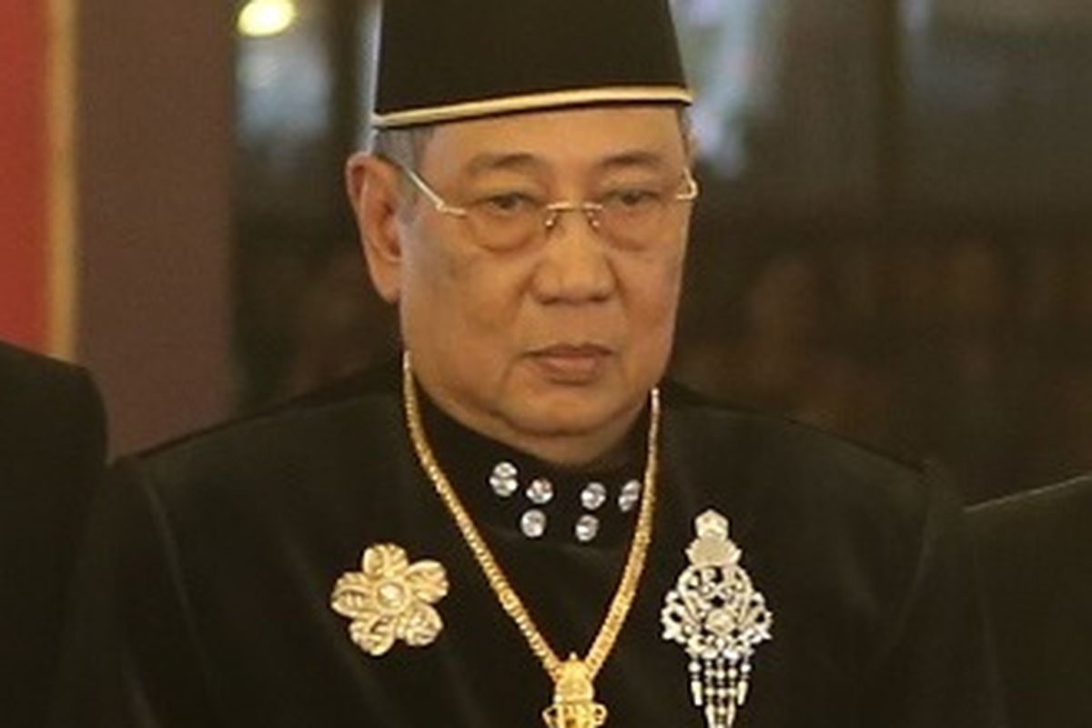 Mangkunegoro X, Pakubuwono XIII, PB XIII, Keraton Solo, profil Pakubuwono XIII, Pakubuwono XIII meninggal, sosok Pakubuwono XIII, Pakubuwono XIII di Mata Mangkunegoro X: Pemimpin Tangguh dan Bijaksana