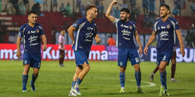Jean-Paul Van Gastel, Super League, PSIM Yogyakarta, Steven Sunny, Arsenal, Mikel Arteta, PSIM Yogyakarta Resmi Perpanjang Kontrak Jean-Paul Van Gastel