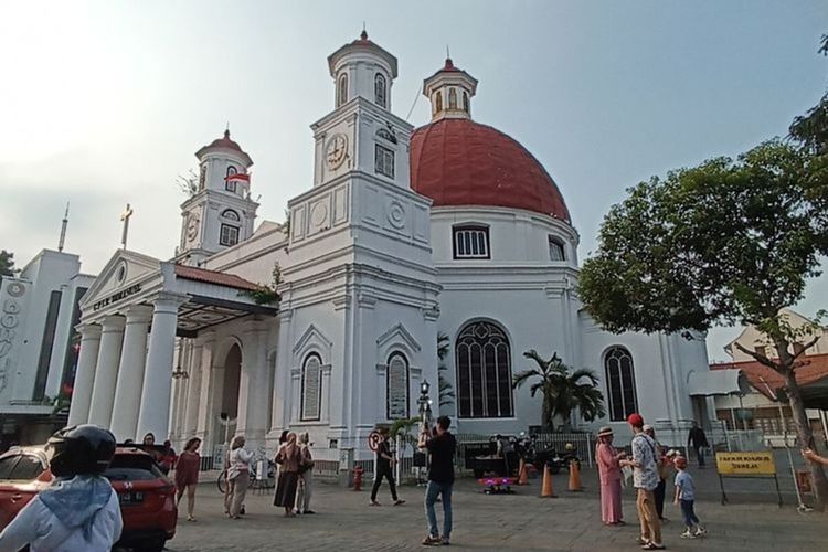 jalur Pantura, Kota Lama Semarang, Museum Islam Nusantara Lasem, tempat wisata di jalur pantura, mudik jalur pantura, wisata jalur pantura, 3 Tempat Wisata di Jalur Pantura untuk Pemudik, Mampir ke Kampung Batik