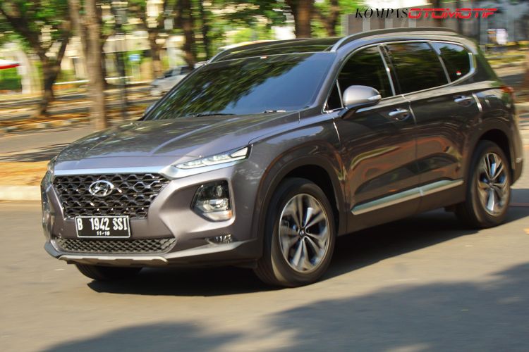 Hyundai Santa Fe, Hyundai Santa Fe bekas, mobil bekas, Daftar Harga Hyundai Santa Fe Bekas, mulai Rp 135 Jutaan