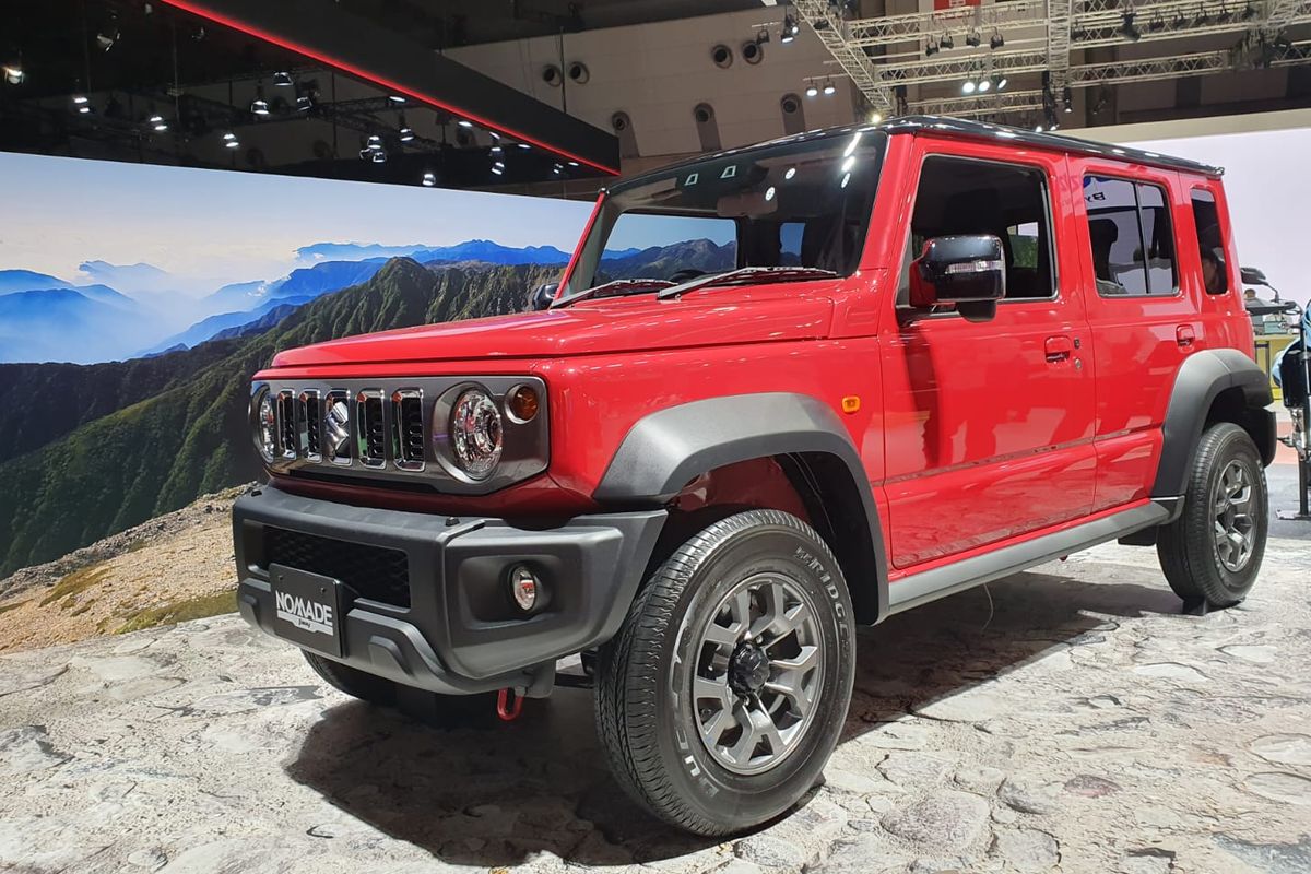 jimny, Suzuki Jimny Nomade, Jimny Nomade, suzuki jimny 5 pintu, Suzuki Motor Corporation, Japan Mobility Show 2025, Suzuki Jimny Nomade, Petualang Klasik di Japan Mobility Show 2025, Evolusi dari Ikon 4x4 Legendaris, Desain Tangguh, Spesifikasi Teknis, Interior: Praktikal, Lapang, dan Fungsional, Jimny di Era “By Your Side”